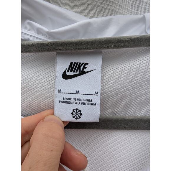 Nike Sportswear Women's Essential Woven Repel Jacket M White Oversized Hoodie - Picture 3 of 7